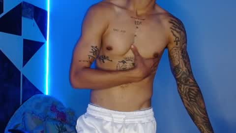 master_black777 online show from 10.20.25