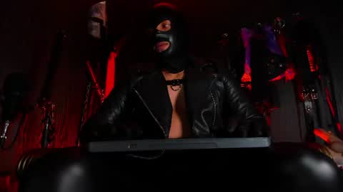 Master connor online show from 07.04.26