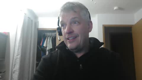 Snapshot of master_thorn chatting on 12.06.24 Master Thorn online show from 12.06.24