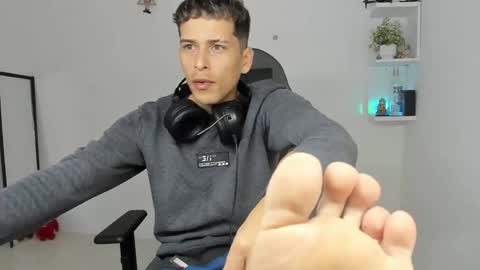 Alpha junior online show from 02.11.26