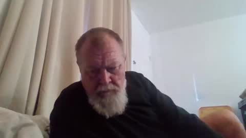 Snapshot of masterbatewithme702 chatting on 10.11.25 masterbatewithme702 online show from 10.11.25