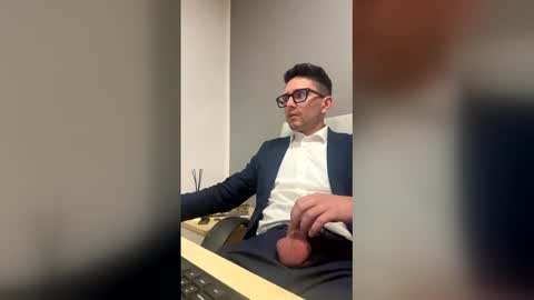 Master Boss online show from 04.09.26