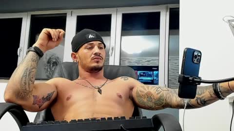 masterchris12 online show from 12.08.24