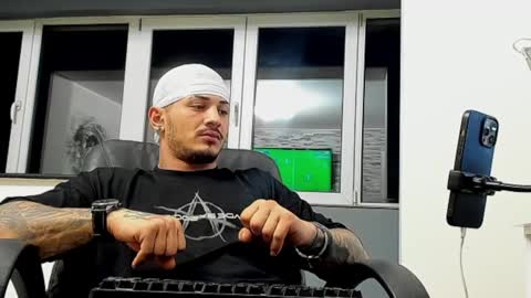 masterchris12 online show from 12.09.24