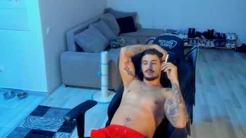 masterchris12 online show from 10.29.25