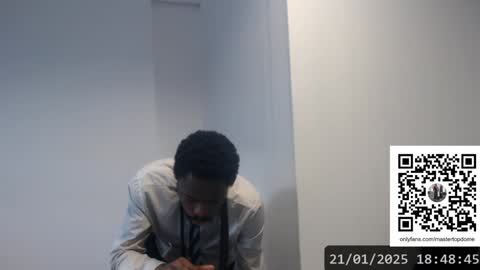 Snapshot of masterdomfuck chatting on 01.21.25 Masterdomfuck online show from 01.21.25