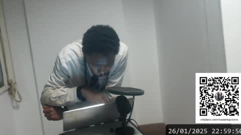 Snapshot of masterdomfuck chatting on 01.27.25 Masterdomfuck online show from 01.27.25