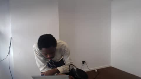 Snapshot of masterdomfuck chatting on 02.15.25 Masterdomfuck online show from 02.15.25