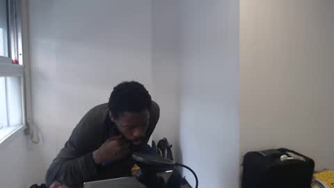 Snapshot of masterdomfuck chatting on 03.01.25 Masterdomfuck online show from 03.01.25