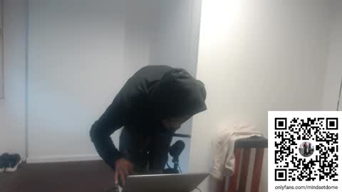 Snapshot of masterdomfuck chatting on 09.09.25 Masterdomfuck online show from 09.09.25