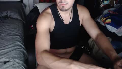 Snapshot of mastergoku945657 chatting on 06.06.26 mastergoku945657 online show from 06.06.26
