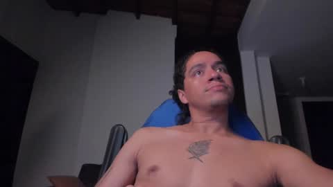 Juan Independent Model online show from 12.05.24