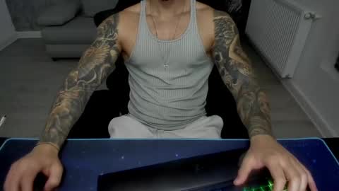 Snapshot of masterkingmuscle chatting on 01.27.25 masterkingmuscle online show from 01.27.25