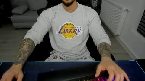 Snapshot of masterkingmuscle chatting on 02.20.25 masterkingmuscle online show from 02.20.25