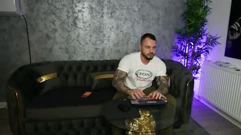 masterkingmuscle online show from 04.01.26