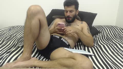   online show from 03.05.25