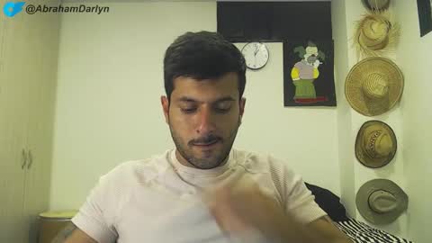   online show from 03.08.25