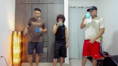 Team Cris Darwin- Fernando- Stiven- David online show from 01.17.25