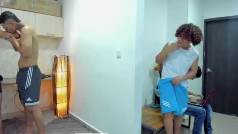 Team Cris Darwin- Fernando- Stiven- David online show from 01.26.25