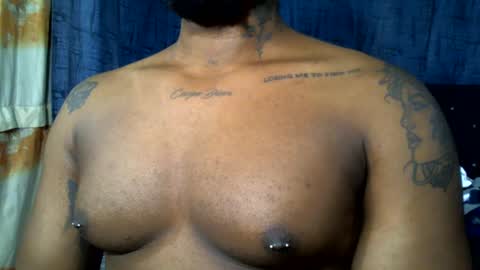 Snapshot of mastershow69 chatting on 02.06.25 camilo online show from 02.06.25