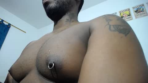 Snapshot of mastershow69 chatting on 10.21.25 camilo online show from 10.21.25