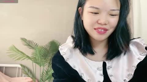 Snapshot of masubaby chatting on 10.22.25 SuSu online show from 10.22.25