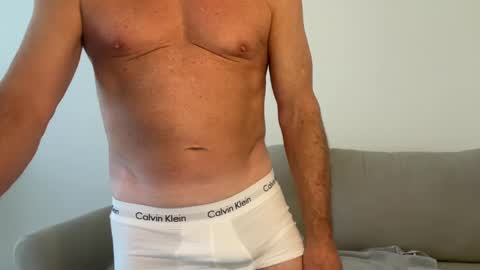 Snapshot of mat0891 chatting on 09.16.25 mat0891 online show from 09.16.25