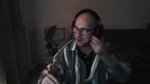 mat11efou online show from 09.28.25