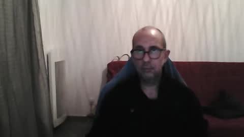 mat11efou online show from 10.17.25