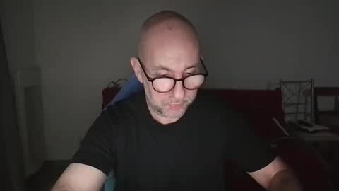 mat11efou online show from 11.04.25