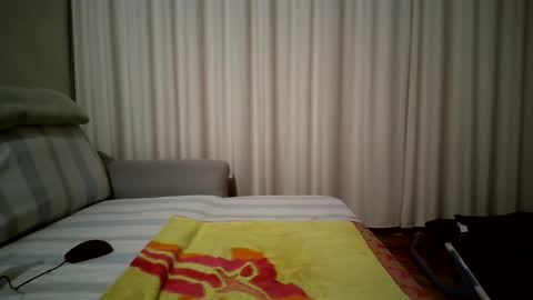 Snapshot of mateo_blu chatting on 02.09.25 Mateo Blu online show from 02.09.25