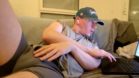 Snapshot of math_huston chatting on 01.04.25 math huston online show from 01.04.25