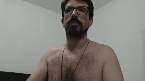 Snapshot of matheusmogi chatting on 11.17.25 Matheus Mogi online show from 11.17.25