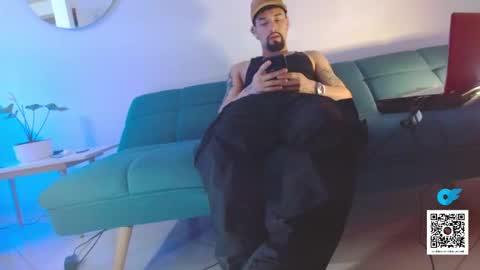 Snapshot of mathew444 chatting on 10.27.25 STRURIBE ON INSTAGRAM online show from 10.27.25