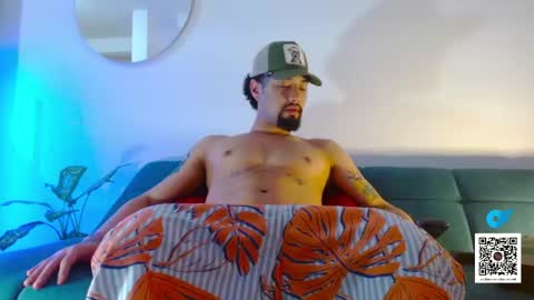 Snapshot of mathew444 chatting on 10.31.25 STRURIBE ON INSTAGRAM online show from 10.31.25