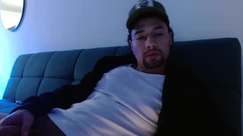 STRURIBE ON INSTAGRAM online show from 02.20.26