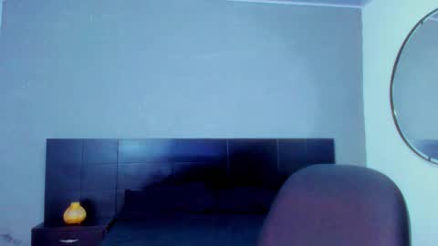 Mathew Flintt  online show from 10.26.25