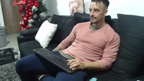 ..................................................................................................onlyfans i am mathew online show from 12.15.24