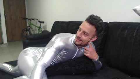 ..................................................................................................onlyfans i am mathew online show from 01.23.25