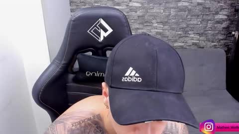 Mathew Independent model online show from 01.31.26