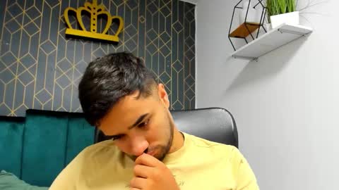 Mathews online show from 12.18.25