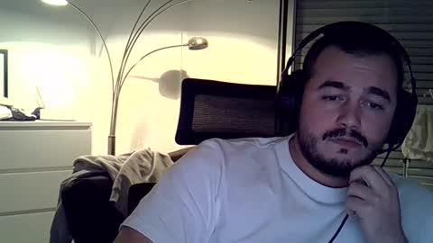 Snapshot of mathou34 chatting on 12.04.24 Mathou online show from 12.04.24