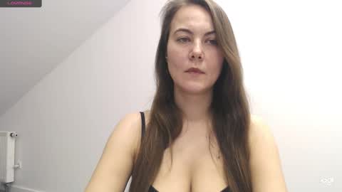 Snapshot of mati1da chatting on 12.03.24 Matild online show from 12.03.24