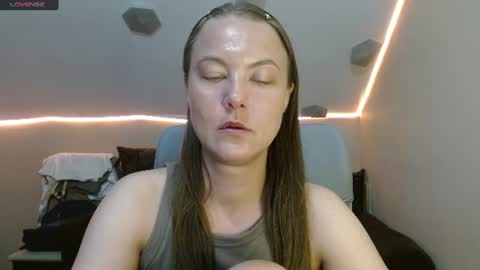 Snapshot of mati1da chatting on 07.12.26 Matild online show from 07.12.26