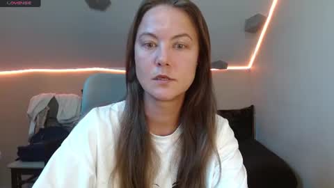 Snapshot of mati1da chatting on 07.15.26 Matild online show from 07.15.26