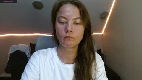 Snapshot of mati1da chatting on 07.31.26 Matild online show from 07.31.26