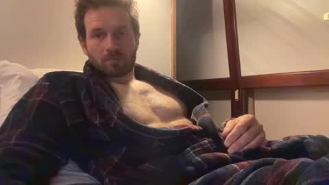 Snapshot of mati_m8 chatting on 10.14.25 mati_m8 online show from 10.14.25