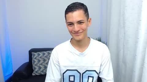 Snapshot of matiius18 chatting on 10.17.25 Matias online show from 10.17.25