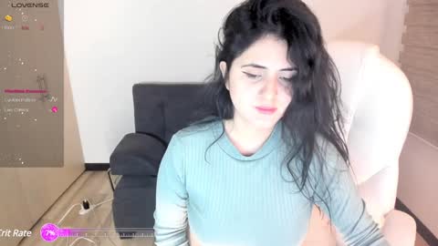 Snapshot of matilda_sweet18 chatting on 02.07.25 Lucia online show from 02.07.25