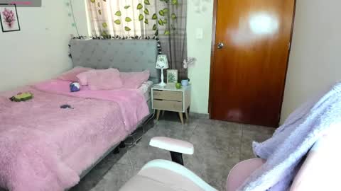 Daniela online show from 04.19.26